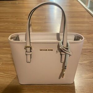 Michael Kors Jet Set Travel Tote